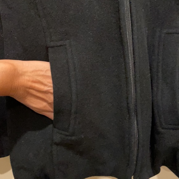 Black 100% wool jacket with hood by Preston & York - Picture 4 of 7